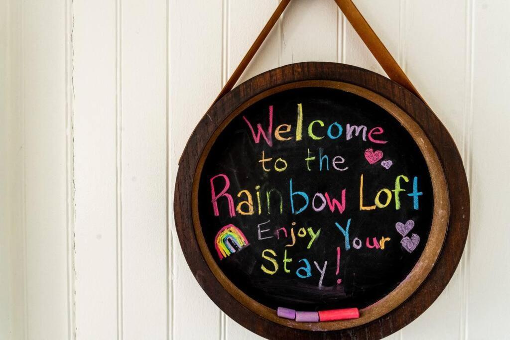 Somewhere Over The Rainbow Loft With Ac ฮิโล ภายนอก รูปภาพ
